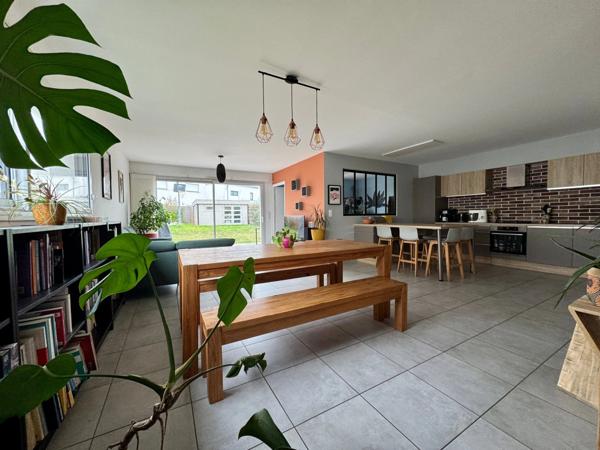 Maison à vendre 5 chambres (49) Vie de plain-pied