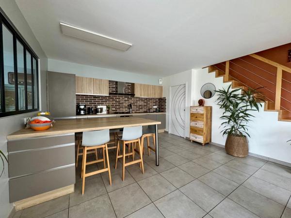 Maison à vendre 5 chambres (49) Vie de plain-pied