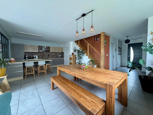 Maison à vendre 5 chambres (49) Vie de plain-pied