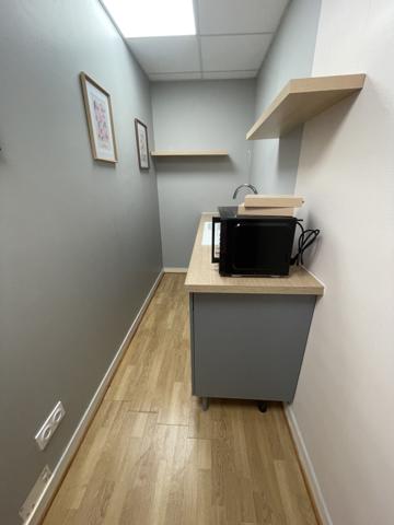 TROYES BUREAUX