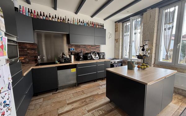 Maison à vendre    4 pièces •  Bourcefranc-le-Chapus