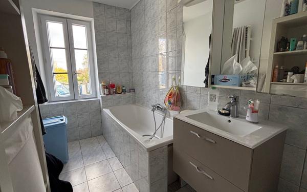 Maison à vendre    4 pièces •  Bourcefranc-le-Chapus