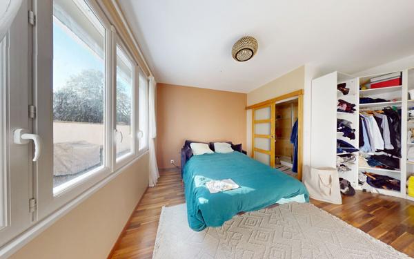 Maison à vendre    4 pièces • 129 m2 Bègles