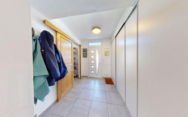 Maison à vendre    4 pièces • 129 m2 Bègles