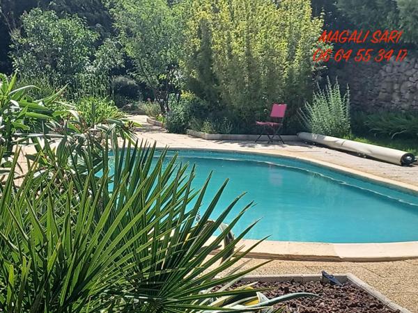 Mas Laval Pradel 8 pièce(s) 211 m2