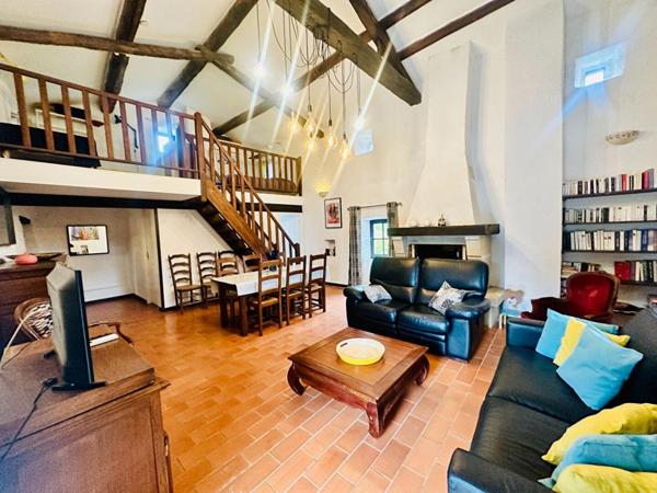 Mas Laval Pradel 8 pièce(s) 211 m2