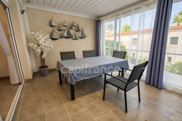 VALRAS-PLAGE – À 2 pas de la mer ! Appartement type "maison" 67 m² + garage et jardin. Prestations parfaites, coup de cœur garanti dès la 1ère visite !