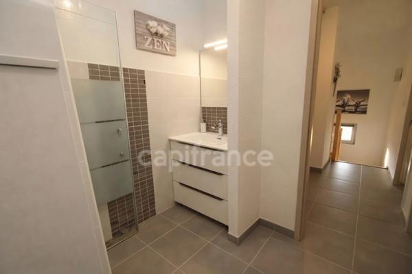 VALRAS-PLAGE – À 2 pas de la mer ! Appartement type "maison" 67 m² + garage et jardin. Prestations parfaites, coup de cœur garanti dès la 1ère visite !
