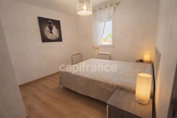 VALRAS-PLAGE – À 2 pas de la mer ! Appartement type "maison" 67 m² + garage et jardin. Prestations parfaites, coup de cœur garanti dès la 1ère visite !