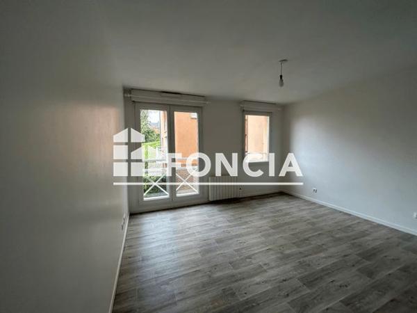 Location Studio 22.93 m² - 31 RUE DE LA FOSSE AU LAIT Amiens 80000