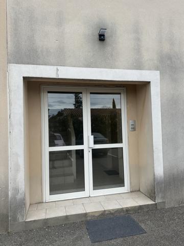 L'Isle-sur-la-Sorgue (84800) Superbe appartement de 59 m² avec terrasse