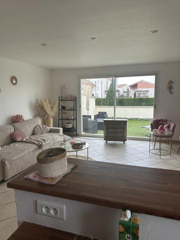 L'Isle-sur-la-Sorgue (84800) Superbe appartement de 59 m² avec terrasse