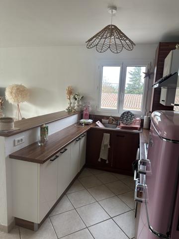 L'Isle-sur-la-Sorgue (84800) Superbe appartement de 59 m² avec terrasse