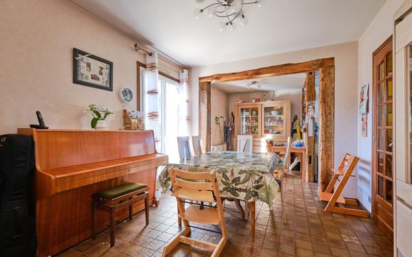 Maison à vendre    5 pièces • 105 m2 Biéville-Beuville