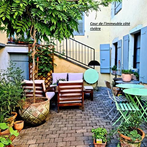 Vente Immeuble317 m² - 12 Pièces - DIVONNE LES BAINS (1220)