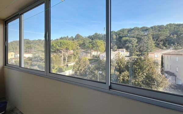 Appartement à vendre    3 pièces •  Orange