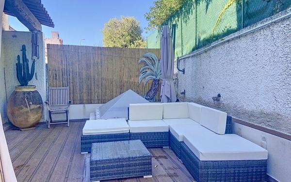 Maison à vendre    5 pièces •  Cagnes-sur-Mer