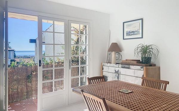 Maison à vendre    5 pièces •  Cagnes-sur-Mer