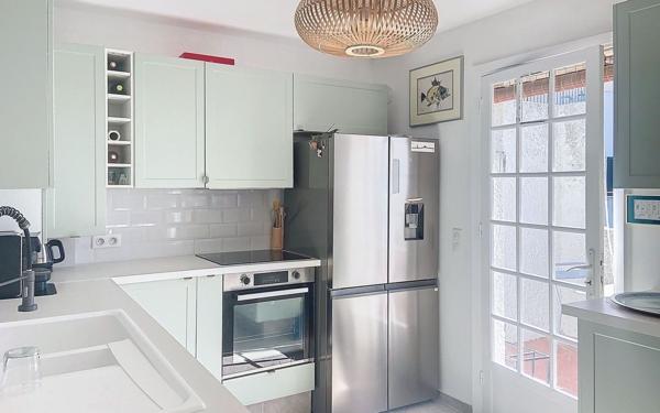 Maison à vendre    5 pièces •  Cagnes-sur-Mer