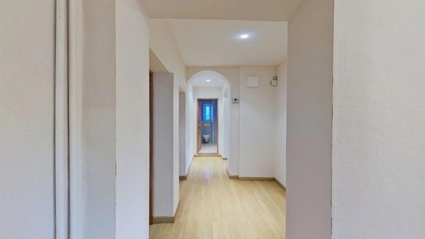 🏡 Appartement 4 pièces de 86 m² à Nilvange: beaux volumes et véritable potentiel à révéler