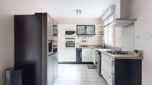 Thouaré-sur-Loire – Maison familiale de 205 m² – Vie de plain-pied – Double garage - Construction 2004 - DPE C