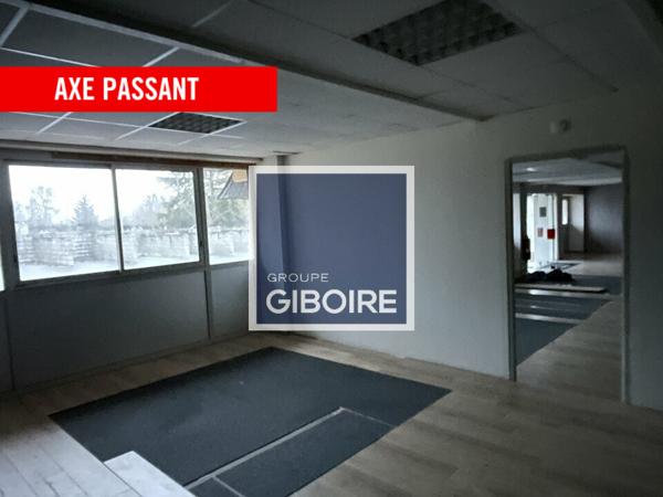 Local d'activites 442 m² à louer MONTGERMONT (réf : 35.2150)