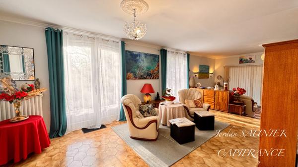 Maison à vendre 8 pièces proche de REVEL (31)