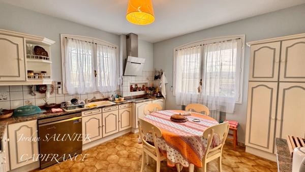Maison à vendre 8 pièces proche de REVEL (31)