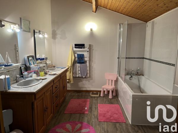 Maison à vendre 7 pièces 195 m² Saujon