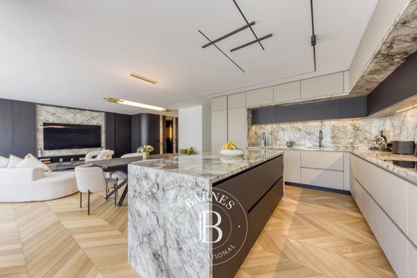 Neuilly-sur-Seine, Appartement 4 Chambres -  157 m² à vendre