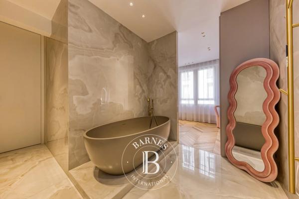 Neuilly-sur-Seine, Appartement 4 Chambres -  157 m² à vendre
