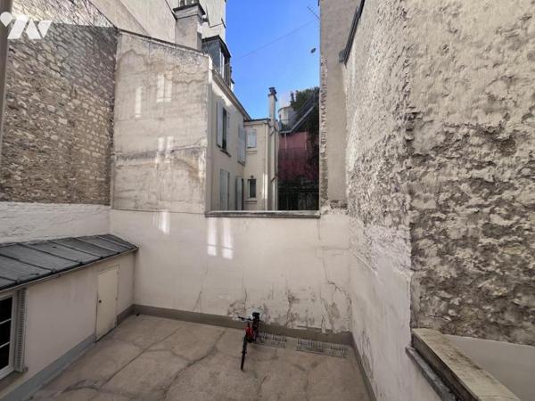 Appartement 1/2 pièces, 34,29 m², à rénover.