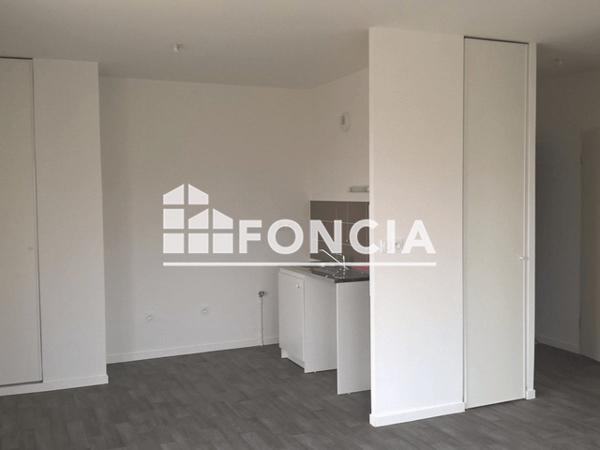 Location Appartement 2 pièces 47.49 m² - 160 RUE DES FARINES Brest 29200