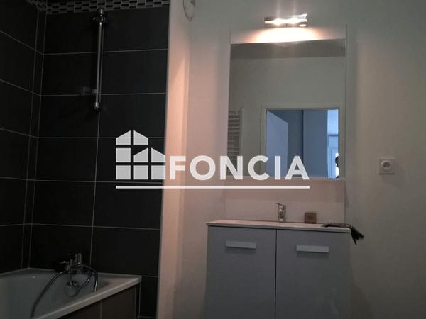 Location Appartement 2 pièces 47.49 m² - 160 RUE DES FARINES Brest 29200