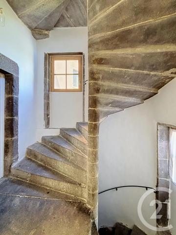 Maison à vendre  5 pièces - 178 m 2   RIOM  - 63