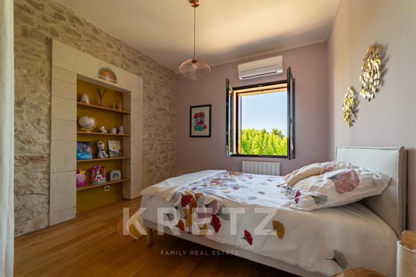 Ancienne grange rénovée avec piscine et son terrain en plein coeur de campagne Nîmoise