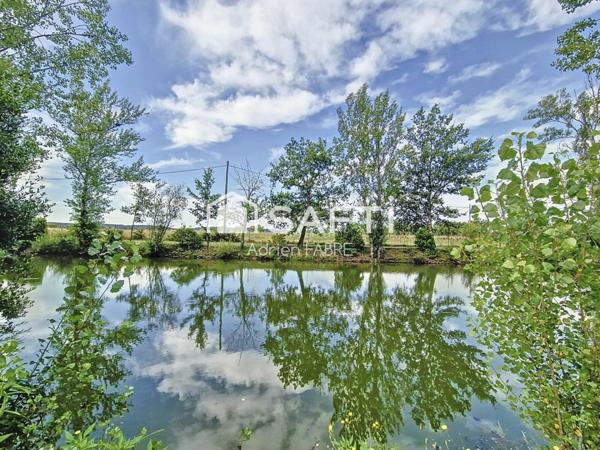 À VENDRE – CHÂTEAU DU XIXe SIÈCLE – 448 m²  avec un parc de 7 hectares  aux portes de Toulouse