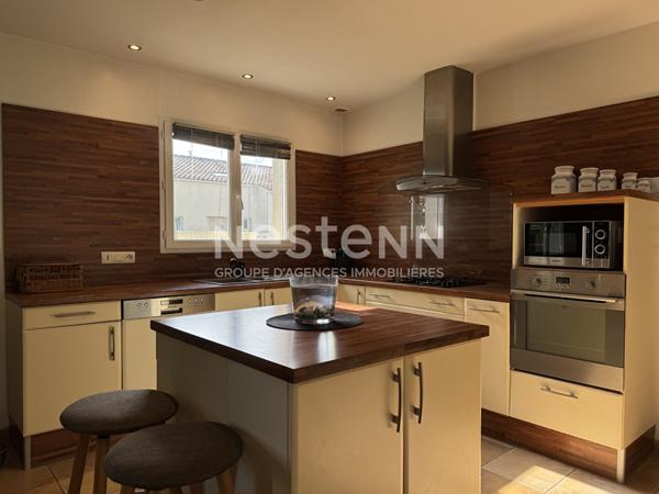 10 min Tonnay-Charente : Maison 3 chambres + 2 logements indépendants