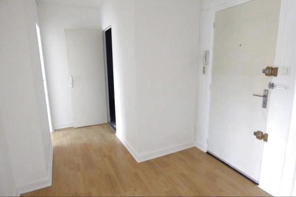 AURILLAC T2 ASCENSEUR BALCON GARAGE