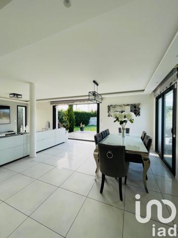 Maison à vendre 4 pièces 122 m² Ambarès-et-Lagrave