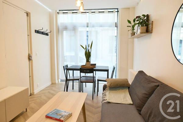 Appartement F3 à vendre  3 pièces - 40,14 m2 PARIS - 75017