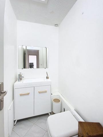 *** VILLA * 4 CHAMBRES * TERRAIN * PISCINE ***