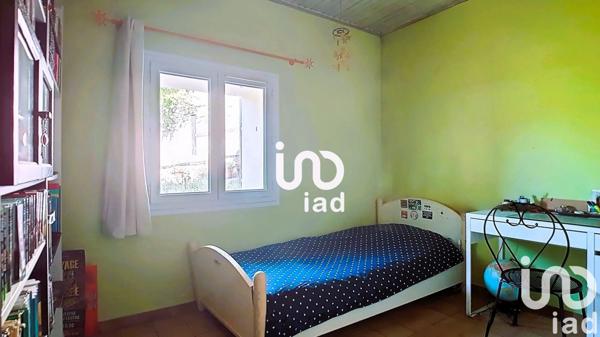 Maison 3 pièces de 71 m² à Marseille (13016)