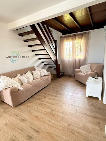 F4 meublé en duplex Rés. LES COTEAUX DU MOUFIA à Ste Clotilde