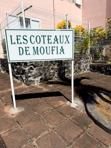 F4 meublé en duplex Rés. LES COTEAUX DU MOUFIA à Ste Clotilde