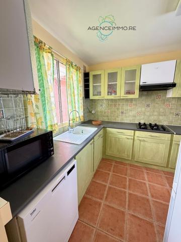 F4 meublé en duplex Rés. LES COTEAUX DU MOUFIA à Ste Clotilde