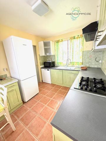 F4 meublé en duplex Rés. LES COTEAUX DU MOUFIA à Ste Clotilde