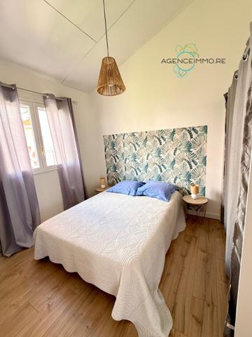 F4 meublé en duplex Rés. LES COTEAUX DU MOUFIA à Ste Clotilde