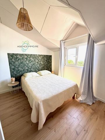 F4 meublé en duplex Rés. LES COTEAUX DU MOUFIA à Ste Clotilde