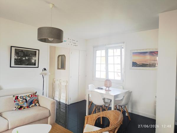Appartement T2 a 2 MINUTES à pieds de la plage de SOCOA avec place de parking  privative incluse ET cave